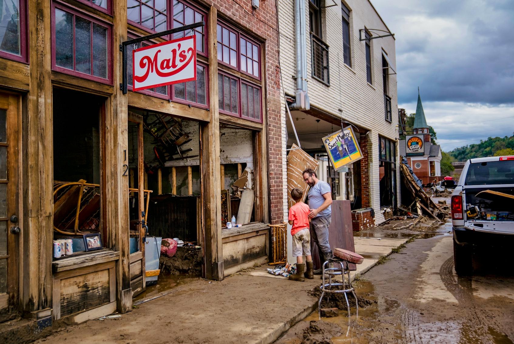 美國颶風(fēng)海倫襲擊北卡羅來納州