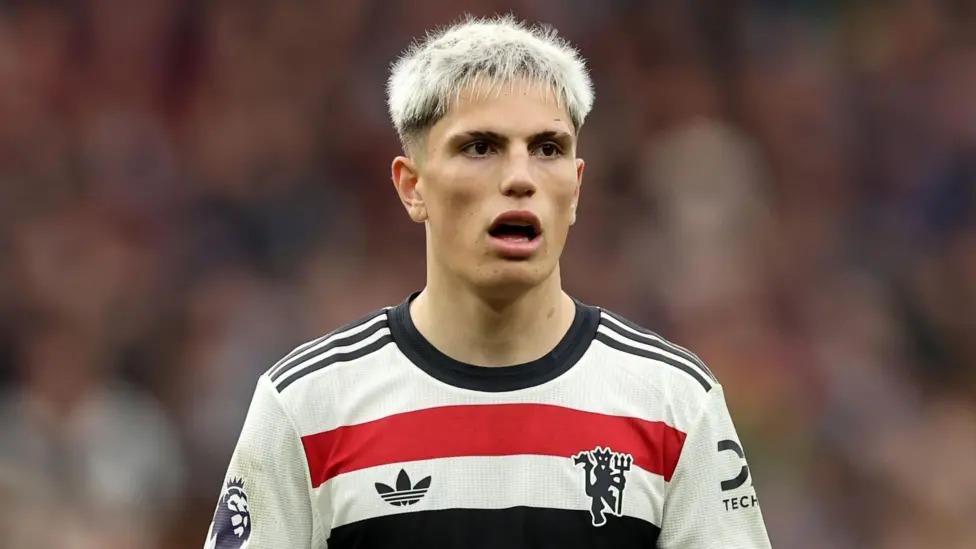 亞歷杭德羅&middot;加納喬(AlejandroGarnacho)幫助阿根廷隊在夏季奪得創(chuàng)紀錄的第16座美洲杯冠軍