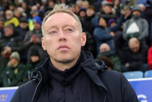 萊斯特城在聯(lián)賽踢了12場后解雇了主教練庫珀