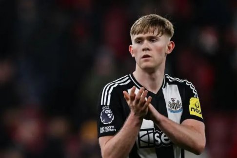 紐卡斯?fàn)柡笮l(wèi)霍爾因腳傷將缺席本賽季剩余比賽