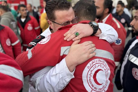 紅十字會對加沙八名醫(yī)務人員遇害表示強烈憤慨