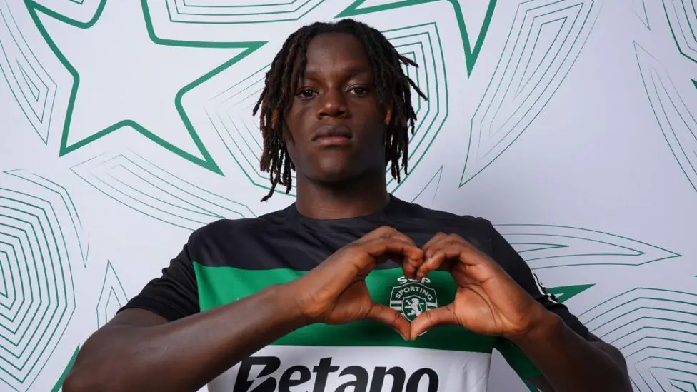 喬瓦尼&middot;昆達(dá)(GeovanyQuenda)本周以4200萬(wàn)英鎊的價(jià)格從里斯本競(jìng)技轉(zhuǎn)會(huì)至切爾西