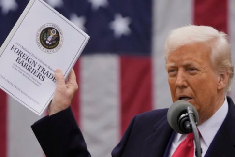 美股全線暴跌 特朗普關稅政策重創(chuàng)美國市場