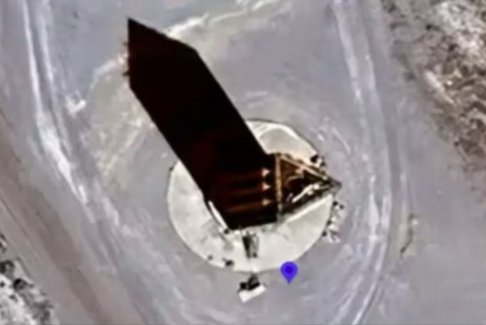 谷歌地球發(fā)現(xiàn)美國51區(qū)空軍基地神秘塔樓