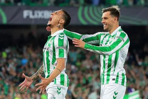 歐足聯(lián)聯(lián)合會杯半決賽皇家貝蒂斯2-1佛羅倫薩