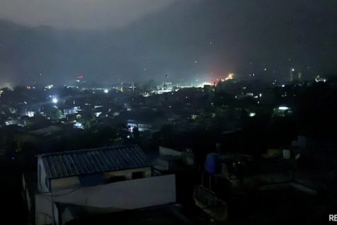 美國(guó)駐巴基斯坦領(lǐng)事館指示其工作人員就地避難