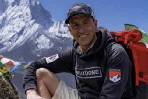 英國(guó)登山者第19次登頂珠穆朗瑪峰