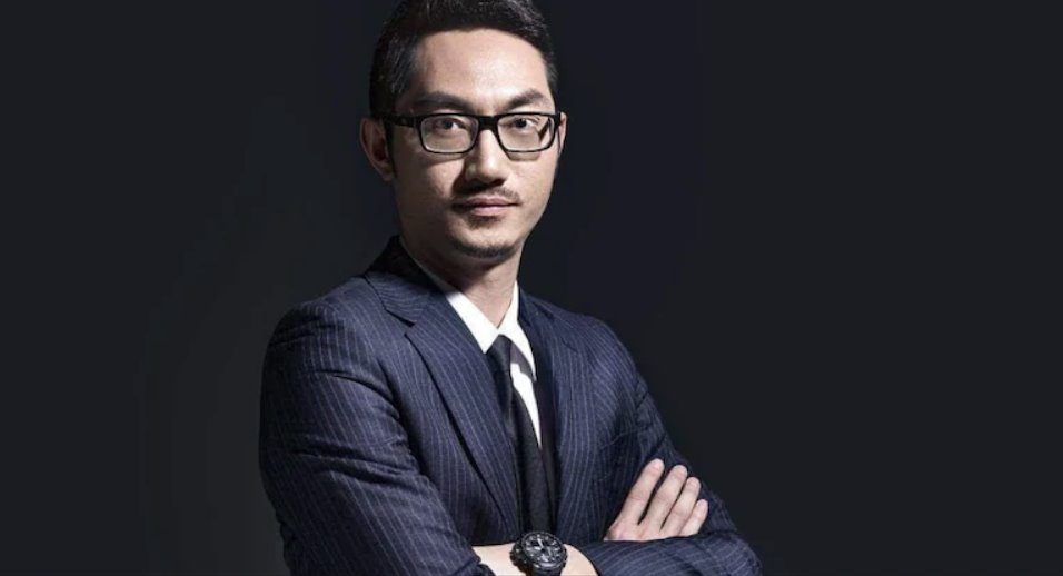 梁文峰一直對(duì)機(jī)器學(xué)習(xí)和人工智能有著濃厚的興趣