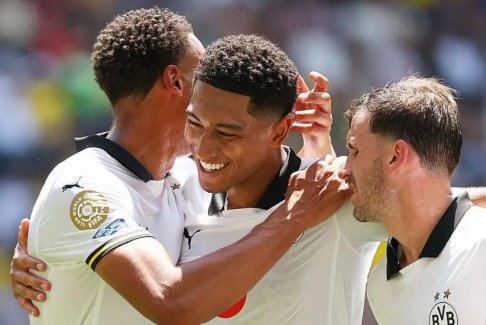 貝林漢姆在多特蒙德的首粒進球引發(fā)了人們對裘德的