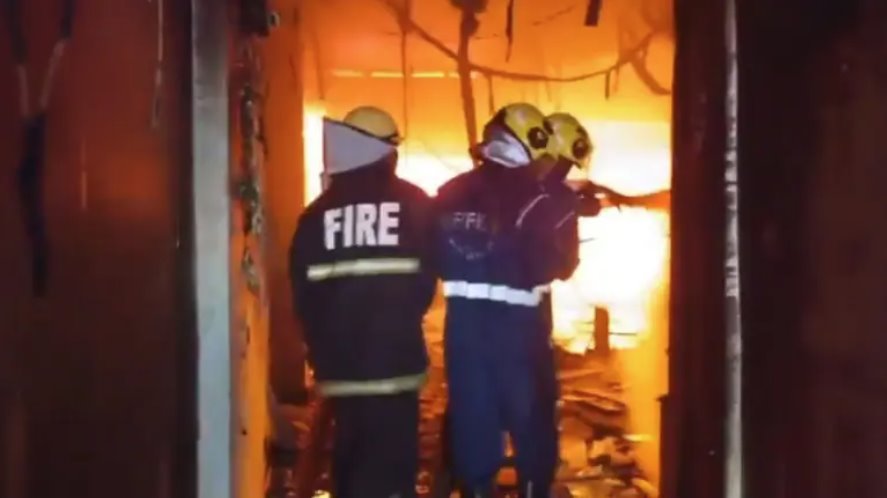 科威特一公寓樓發(fā)生火災，造成5人死亡，數(shù)人受傷