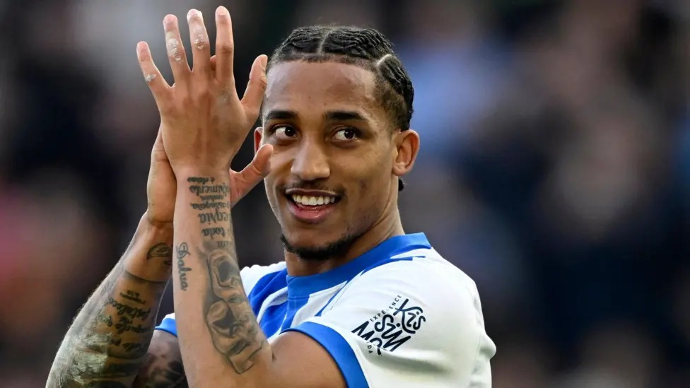 若昂&middot;佩德羅自2020年從弗魯米嫩塞轉(zhuǎn)會(huì)至沃特福德以來一直在英格蘭踢球