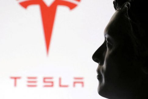 特斯拉斥資290億美元留住馬斯克