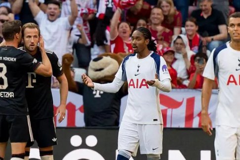 凱恩在對陣托特納姆熱刺的比賽中進(jìn)球但罰失點(diǎn)球