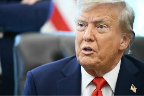 特朗普稱準(zhǔn)備對俄羅斯實(shí)施經(jīng)濟(jì)制裁