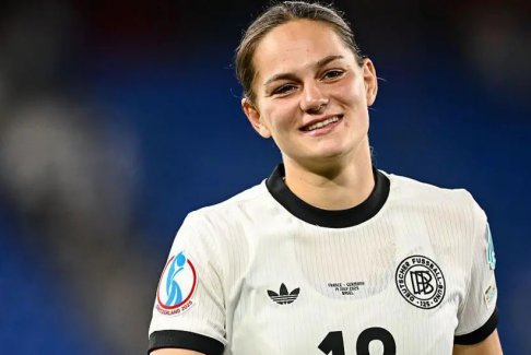 曼聯(lián)引進(jìn)德國(guó)球員霍夫曼的談判陷入僵局