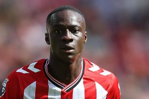 桑德蘭創(chuàng)紀(jì)錄簽約迪亞拉將續(xù)約至12月