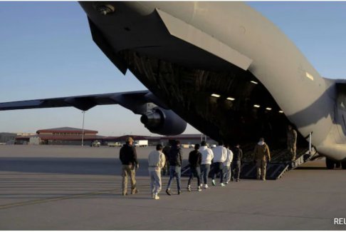 120名被美國驅(qū)逐的伊朗人本周將回國