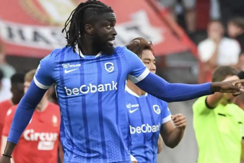 狼隊(duì)以2400萬英鎊簽下前鋒阿羅科達(dá)雷