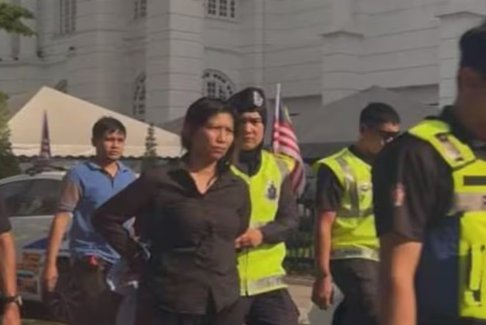 試圖擁抱馬來西亞國(guó)王的41歲女子被控襲擊罪