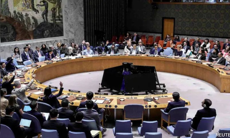 聯(lián)合國安理會(huì)成員國投票反對(duì)將對(duì)伊朗重新實(shí)施制裁的期限推遲六個(gè)月的決議