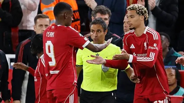 亞歷山大&middot;伊薩克(AlexanderIsak)和雨果&middot;?；倏?HugoEkitike)尚未一起代表利物浦出場