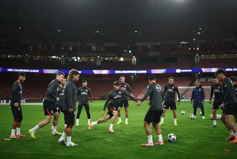 阿森納就熱水故障向馬競道歉