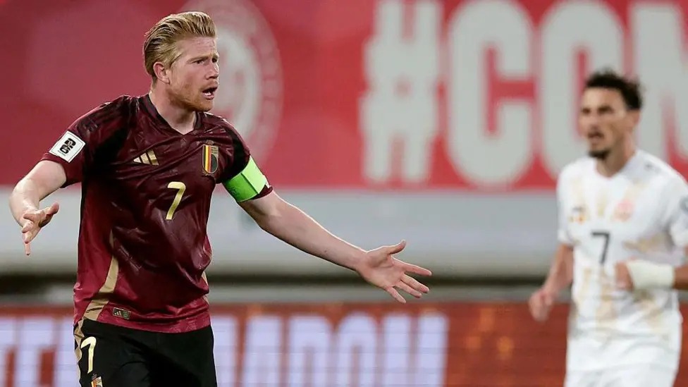 比利時(shí)隊(duì)長(zhǎng)凱文&middot;德布勞內(nèi)被北馬其頓門將斯托爾&middot;迪米特里耶夫斯基擋出