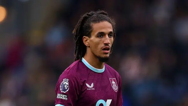 漢尼拔&middot;梅杰布里于2024年8月從曼聯(lián)轉(zhuǎn)會至伯恩利