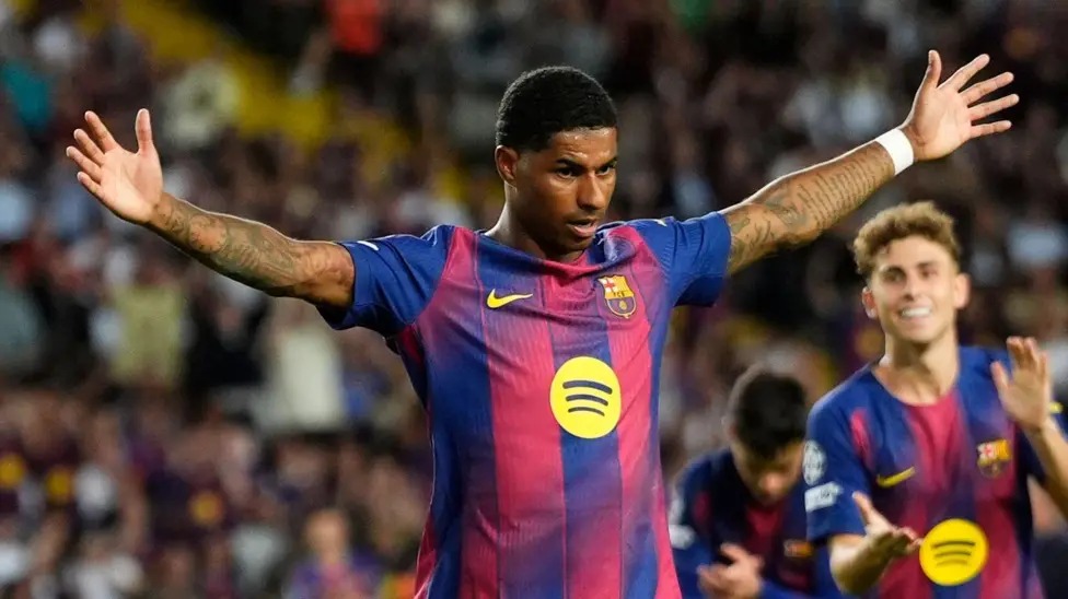 巴塞羅那前鋒馬庫斯&middot;拉什福德在巴塞羅那6-1戰(zhàn)勝奧林匹亞科斯的比賽中梅開二度