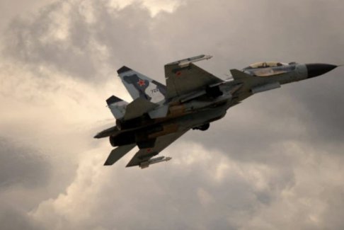 俄羅斯蘇-30戰(zhàn)斗機(jī)訓(xùn)練飛行中墜毀兩人死亡