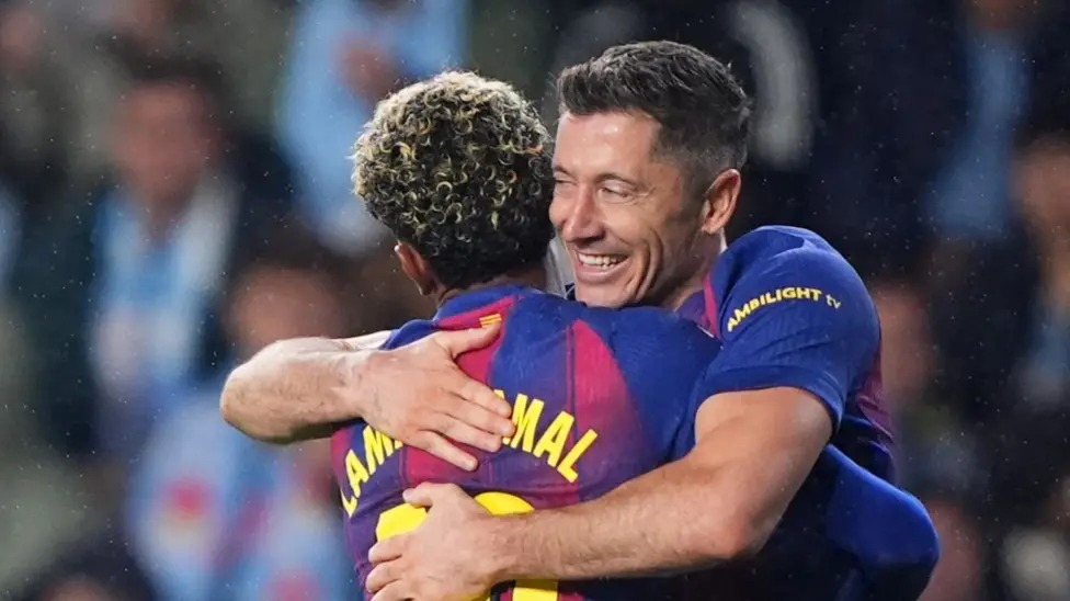 37歲的萊萬(wàn)多夫斯基上演了三個(gè)西甲帽子戲法