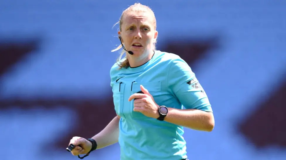 麗莎&middot;本恩負(fù)責(zé)2022年歐洲錦標(biāo)賽的比賽工作