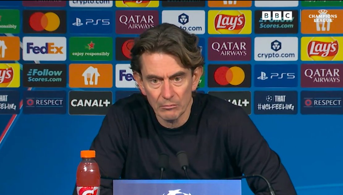 盡管熱刺在巴黎圣日耳曼輸球，但弗蘭克對球隊的表現(xiàn)感到滿意。