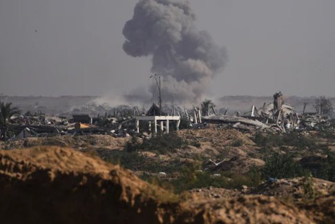 加沙54對(duì)新人舉行集體婚禮