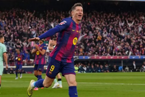 萊萬多夫斯基與芝加哥火焰隊商討轉(zhuǎn)會事宜