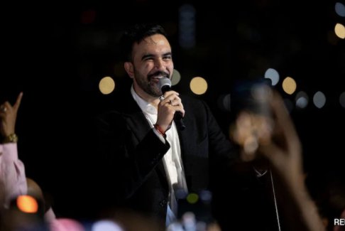 紐約市新任市長(zhǎng)佐蘭·馬姆達(dá)尼(ZohranMamdani)上任