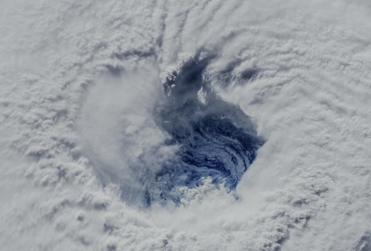 臺風(fēng)形成的原因是什么？臺風(fēng)形成的條件有哪些？