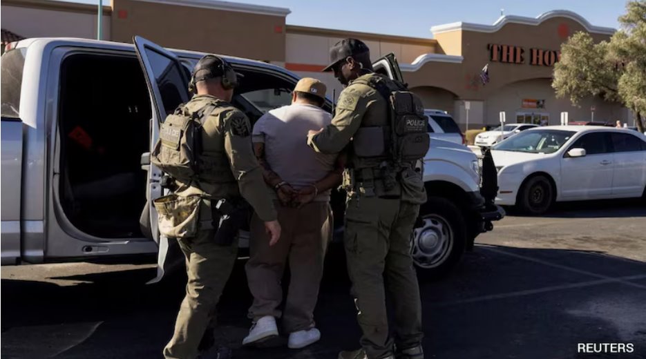 美國(guó)移民執(zhí)法行動(dòng)迫使青少年承擔(dān)責(zé)任父母被拘留