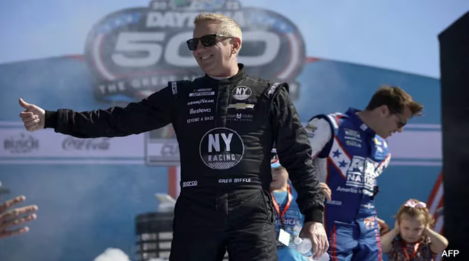 前納斯卡車手格雷格&middot;比弗爾及其家人在噴氣式飛機墜毀事故中遇難，共7人死亡。