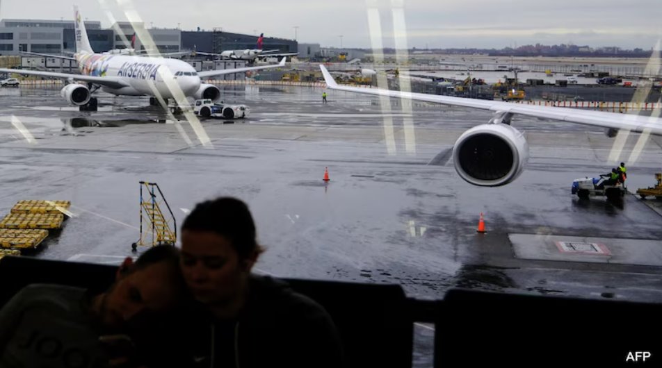 美國航空旅行遭受重創(chuàng)，1100個航班取消，近4000個航班延誤