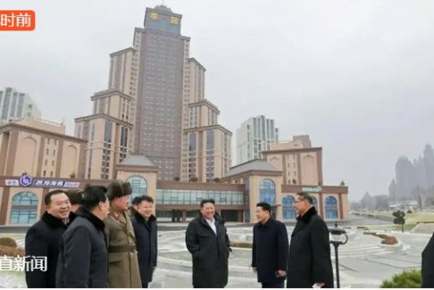 朝鮮萬套住宅亮相 金正恩現(xiàn)場感嘆