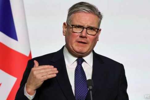 英國(guó)首相嘲諷保守黨政策大轉(zhuǎn)彎