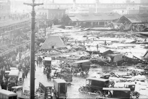 1919年的今天，波士頓遭受致命糖蜜洪水的襲擊