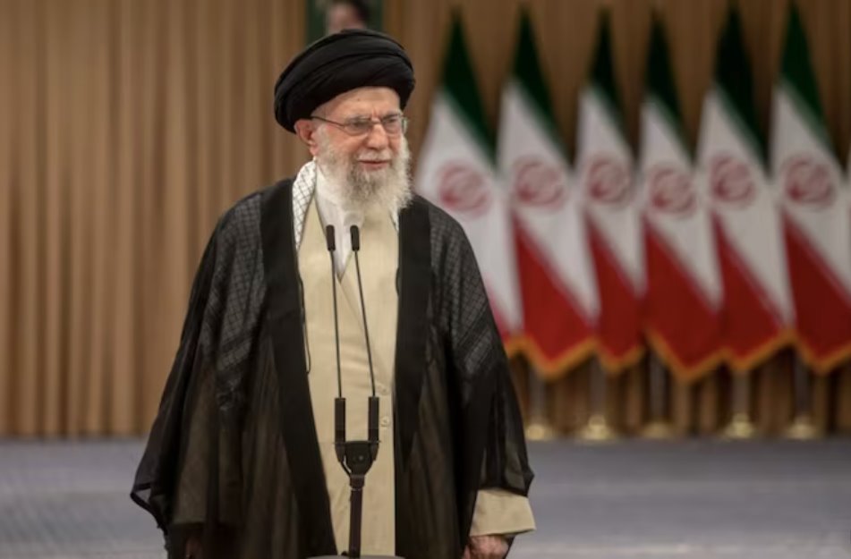 特朗普周日表示，他正在密切關(guān)注伊朗局勢。