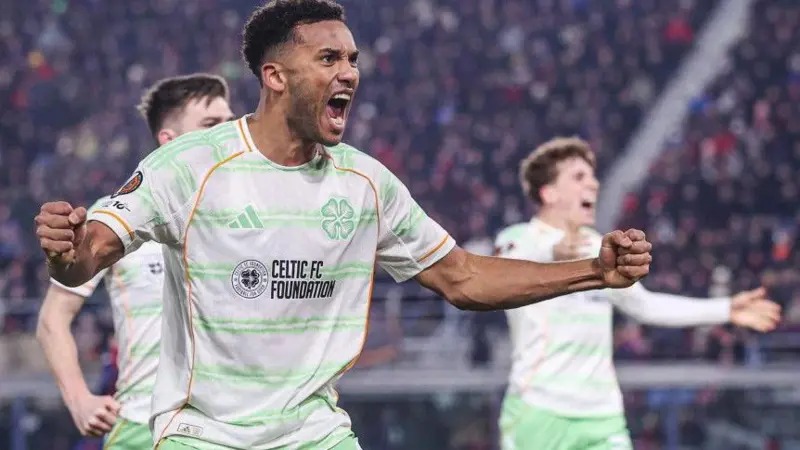 奧斯頓&middot;特拉斯蒂在博洛尼亞打入了凱爾特人的第二個進(jìn)球