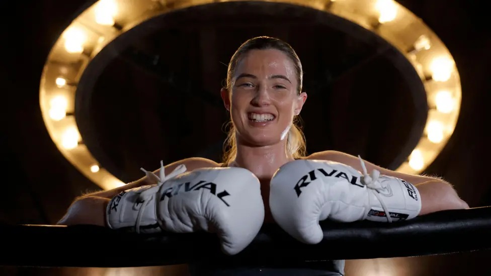 第24周的嘉賓是拳擊手弗朗西斯卡&middot;亨尼西，她是切爾西隊的球迷。