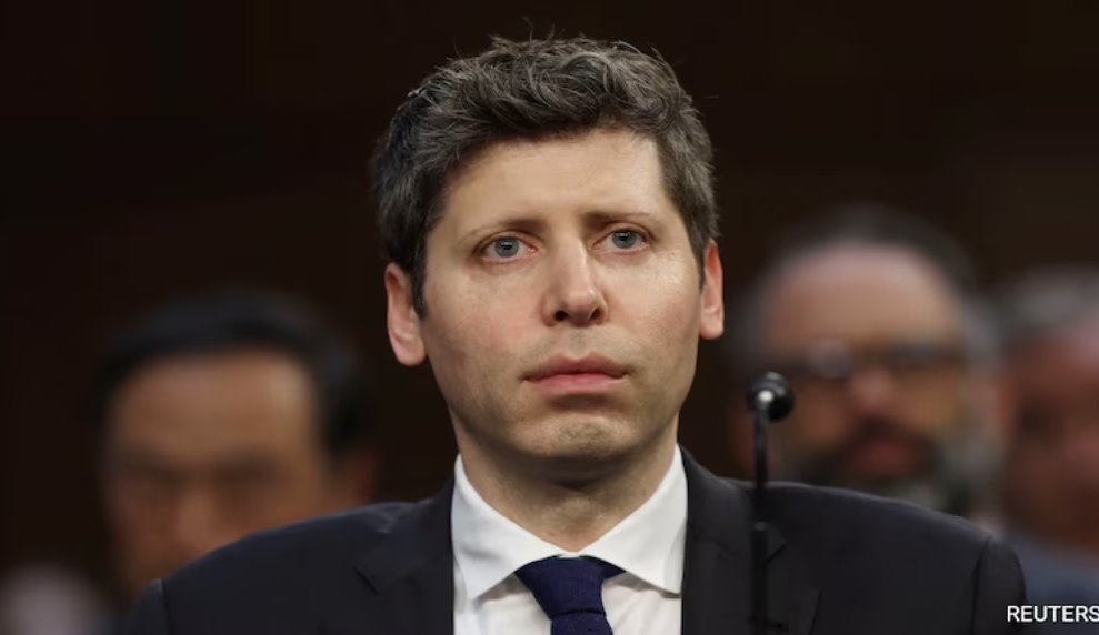 在特朗普抨擊人類學(xué)研究所數(shù)小時(shí)后，薩姆&middot;奧特曼的OpenAI與五角大樓簽署了協(xié)議。