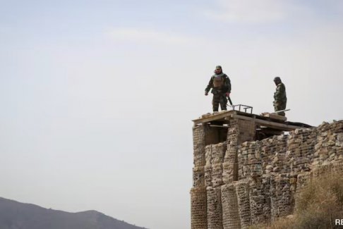 喀布爾發(fā)生爆炸和槍戰(zhàn) 阿富汗軍隊(duì)向巴基斯坦飛機(jī)開