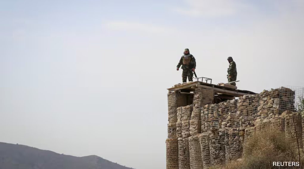 巴基斯坦和阿富汗軍隊之間的戰(zhàn)斗于周日進入第四天