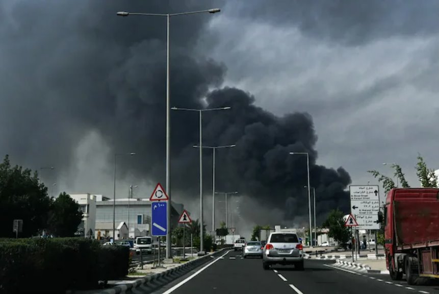 伊朗導(dǎo)彈落入卡塔爾首都多哈，以報(bào)復(fù)美國的襲擊